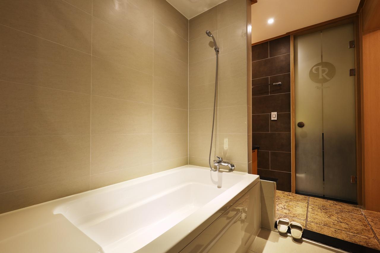 Bucheon Sr Hotel ภายนอก รูปภาพ
