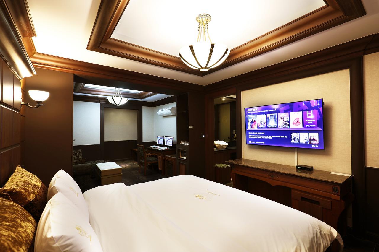 Bucheon Sr Hotel ภายนอก รูปภาพ