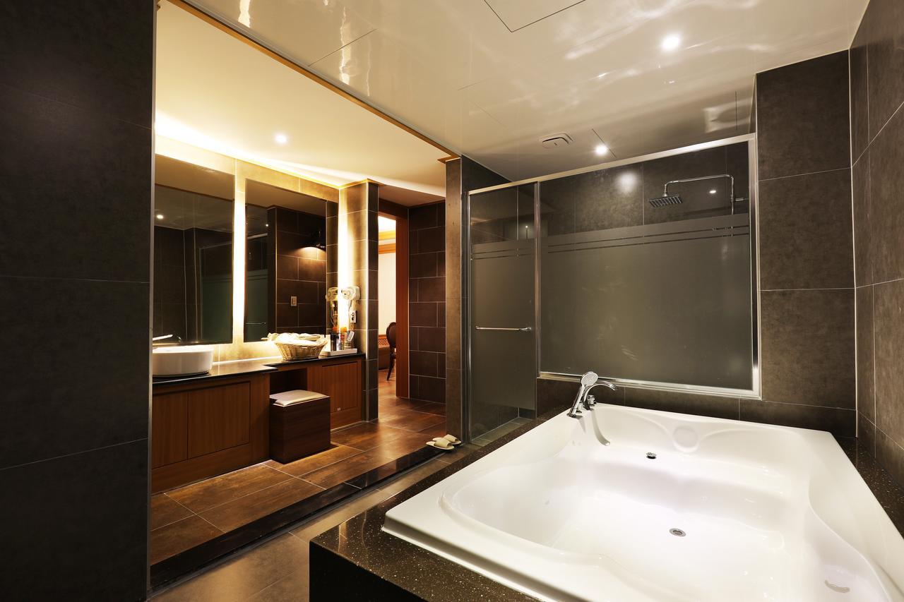 Bucheon Sr Hotel ภายนอก รูปภาพ